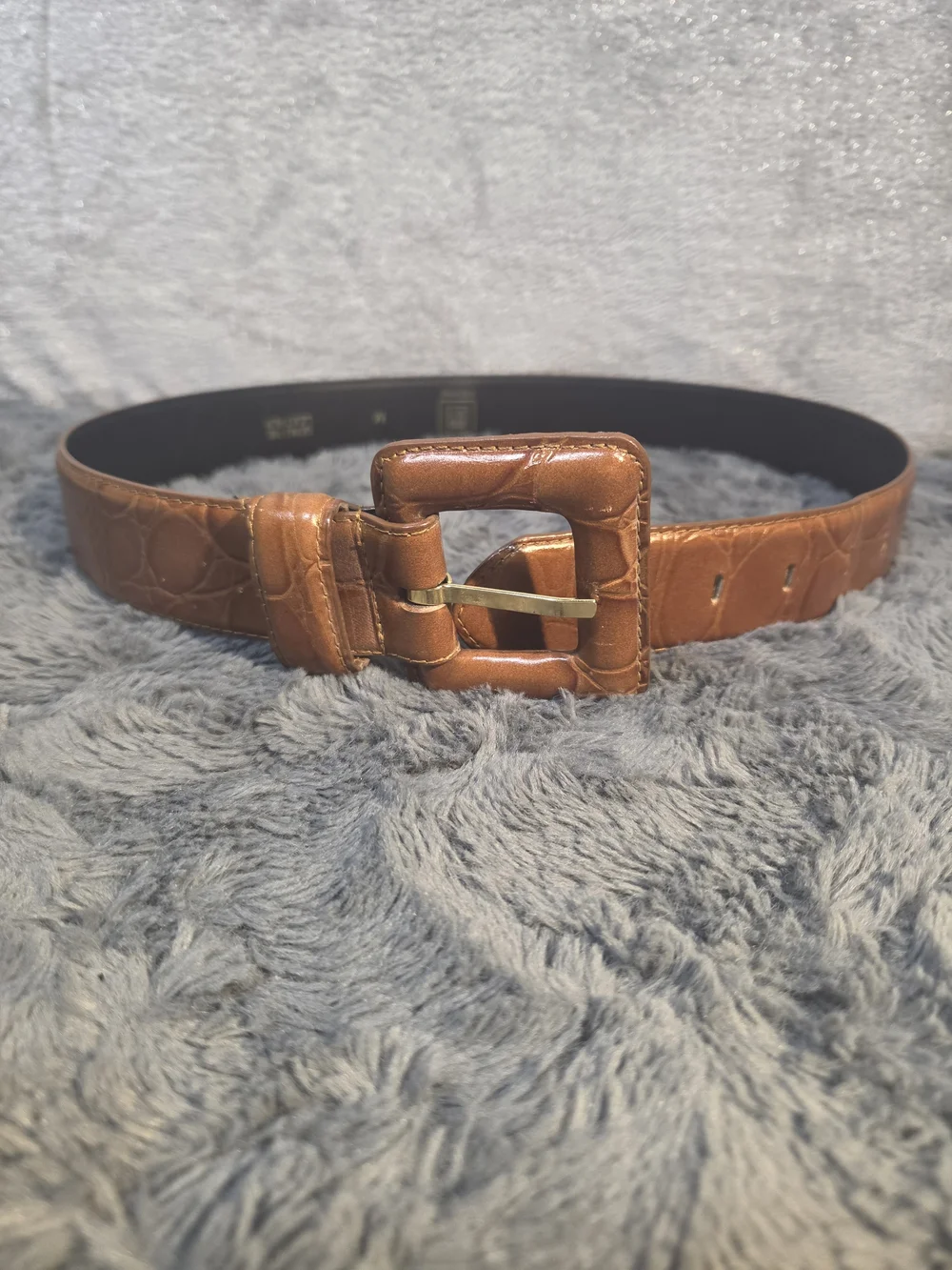 Amanda Smith Croc-Embossed Tan Belt with Covered Buckle